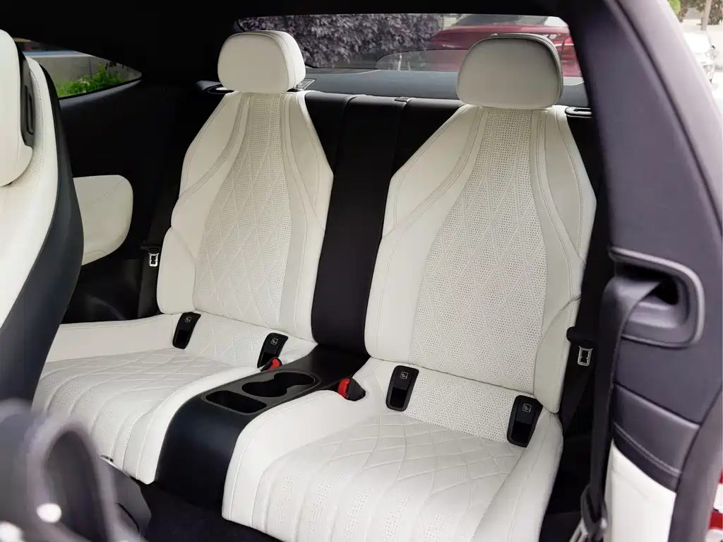 Mercedes-Benz CLE 300 4MATIC Luxury Coupe
