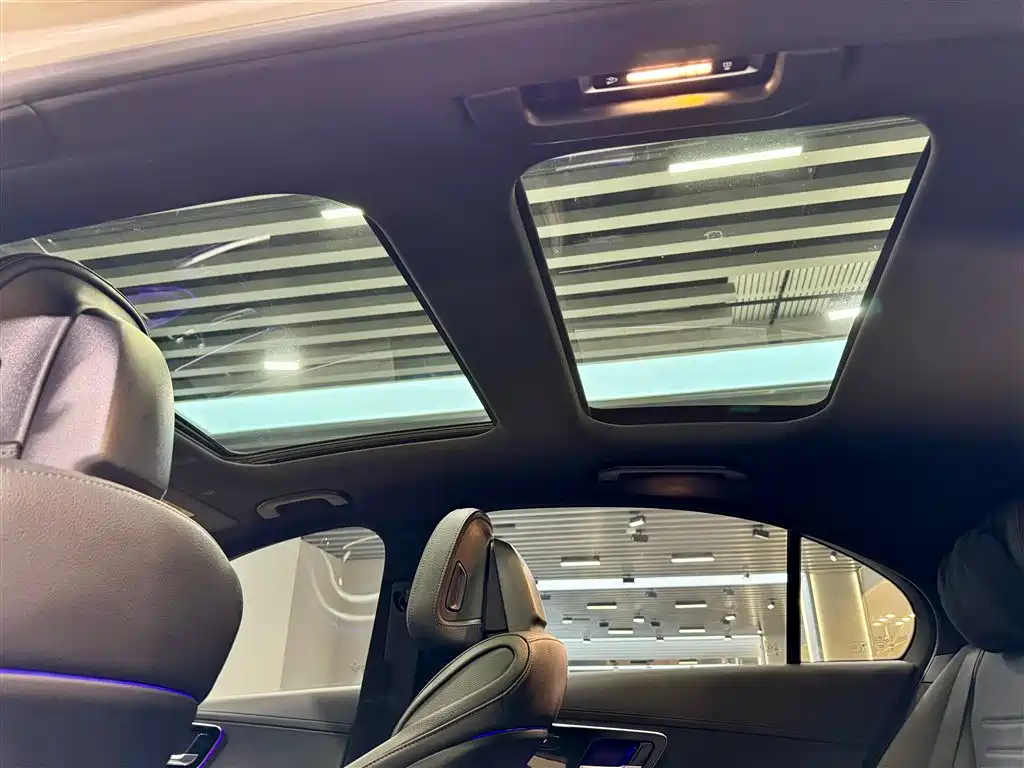 2024 Mercedes-Benz C 260 L Sport