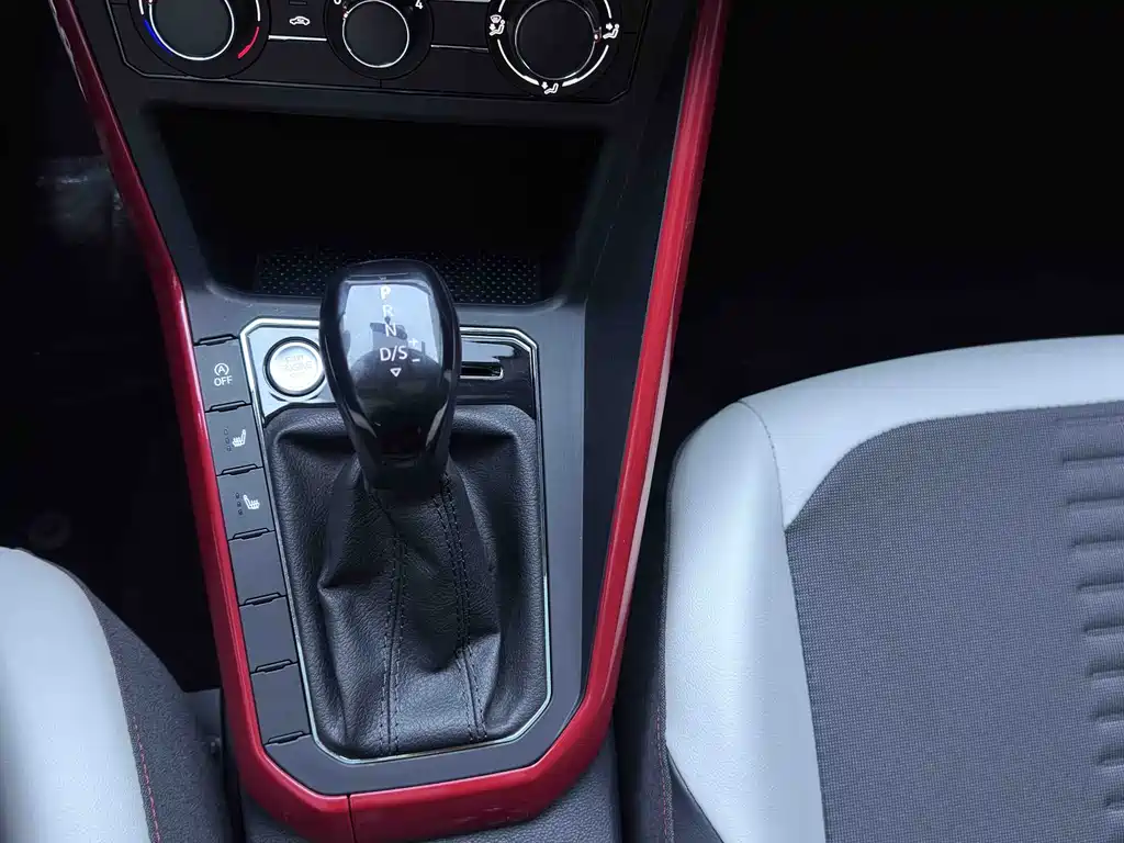 Volkswagen Polo Plus 2023 Facelift 1.5L Automatic Colorful Tech Edition