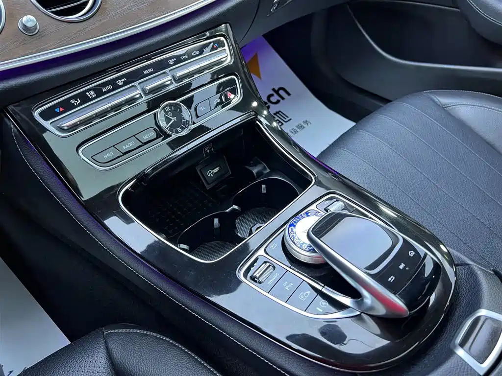 Mercedes-Benz E-Class 2016 E 300 L Fashion