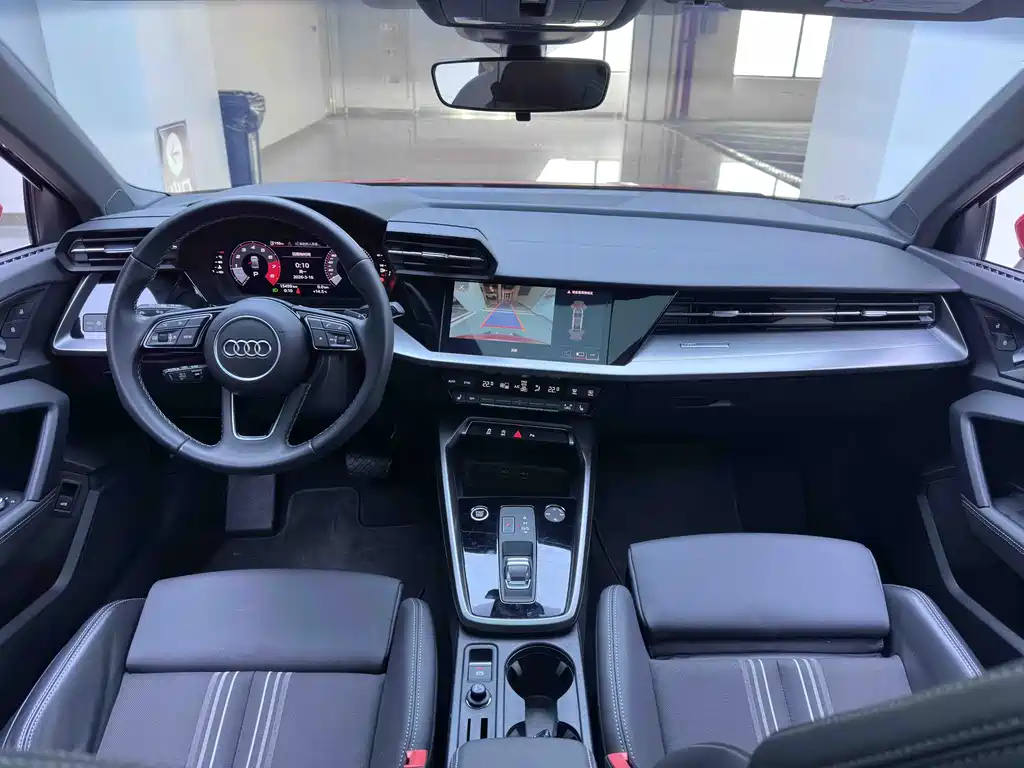 Audi A3L Limousine 35 TFSI Fashion Sport Edition 2023 Facelift