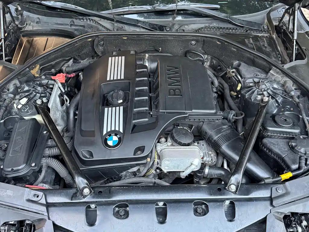 BMW 7 Series 2009 740Li Leading Edition