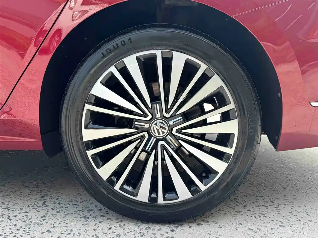 Volkswagen Passat 2019 330TSI Luxury Edition China V