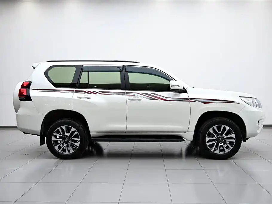 Toyota Prado (Imported) 2023 4.0L Middle East Edition