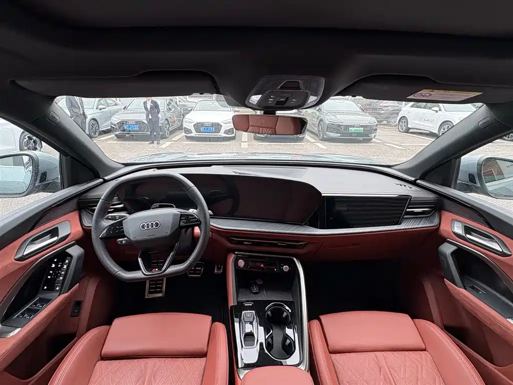 Audi Q5L 2026 2.0T Exclusive Edition for 10 Million Users - фото 18
