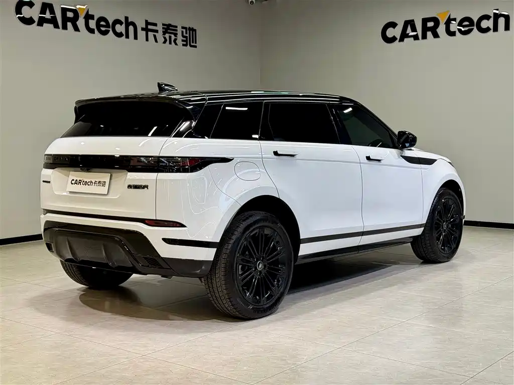 Range Rover Evoque L 2024 SE