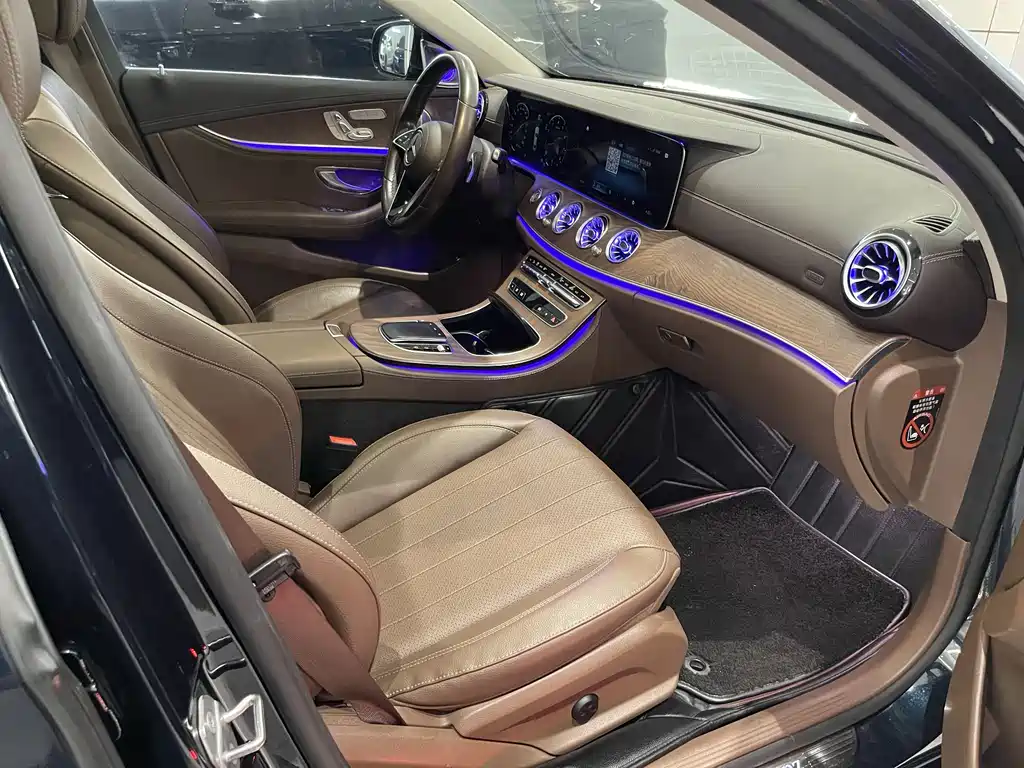 Mercedes-Benz E-Class 2021 E 300 L Luxury
