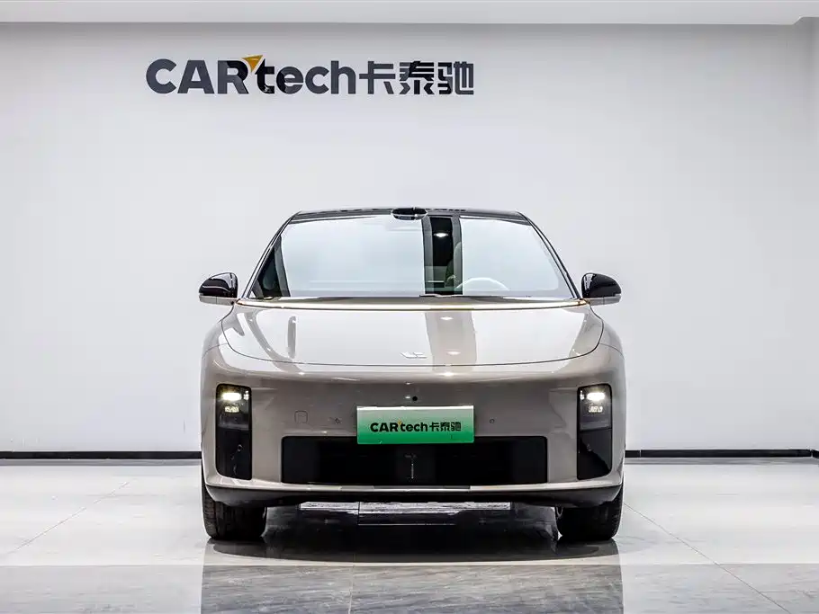 Li Auto i6 2025 RWD Standard Edition