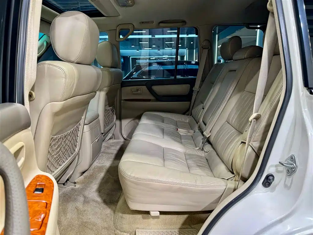 Land Cruiser 2005 4.7L Automatic VX-R