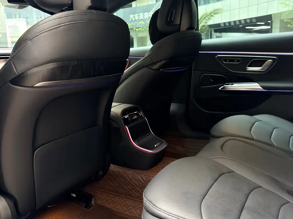 Mercedes-Benz E-Class 2024 Facelift E 300 L Fashion Sport
