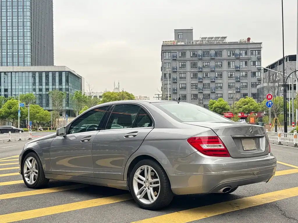 Mercedes-Benz C-Class 2013 C 260 CGI Elegance