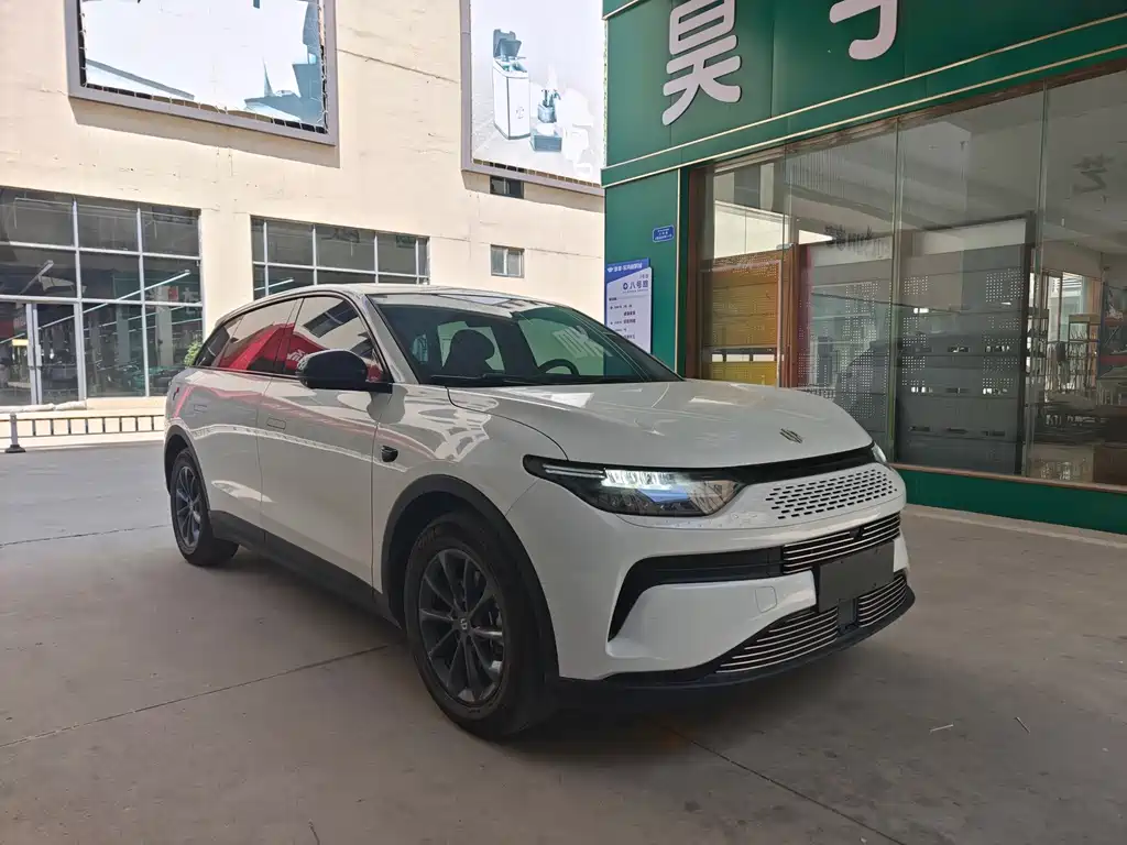 Leapmotor C11 2023 EREV 285 Comfort Edition