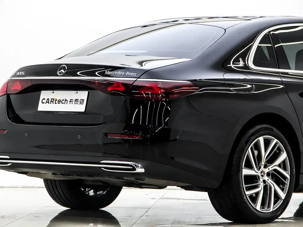 Mercedes-Benz E-Class 2025 E 300 L Fashion
