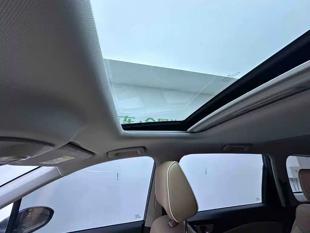 Wuling Jiachen 2022 1.5T CVT Exclusive Flagship Edition