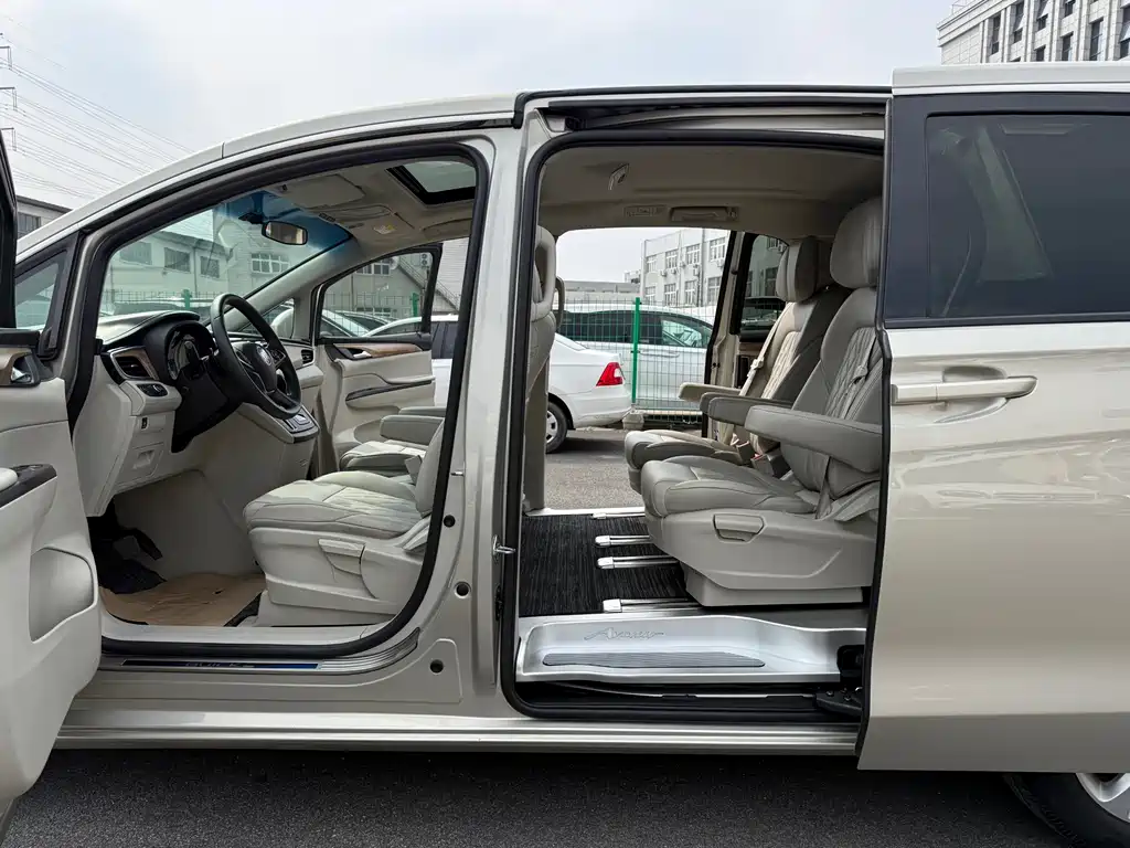 Buick GL8 2018 ES 28T Comfort Edition China VI