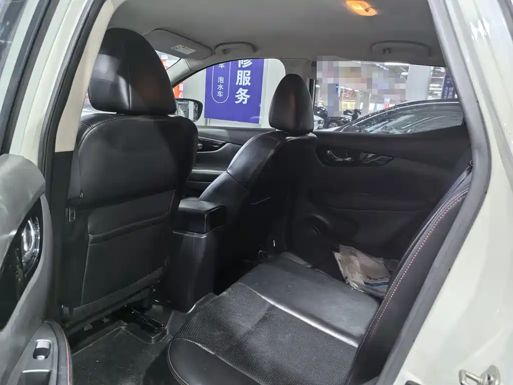 Nissan Qashqai 2017 2.0L CVT Zhixiang Edition China V