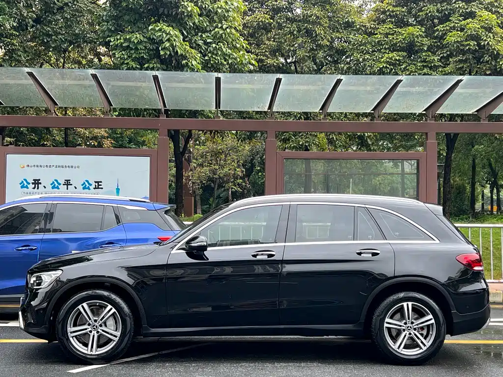 Mercedes-Benz GLC 260 L 4MATIC