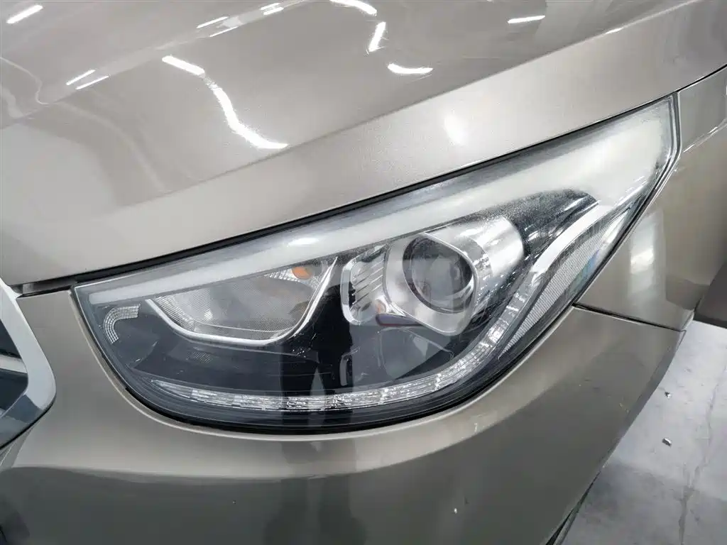Beijing Hyundai ix35 2013 2.0L Automatic FWD GLS Smart Edition China IV