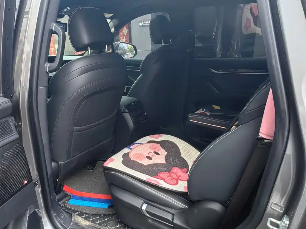 SAIC Maxus D90 Pro 2021 2.0T Gasoline AWD Flagship Edition 7-Seater