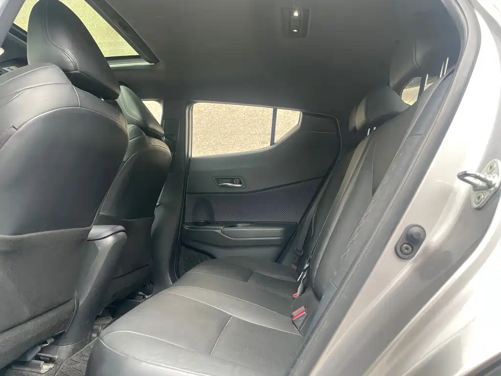 Toyota IZOA 2020 2.0L Yichi Edition