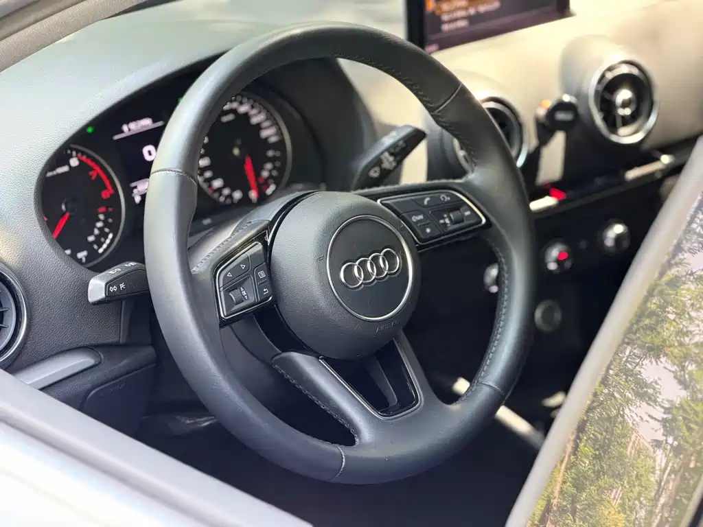 Audi A3 Limousine 35 TFSI