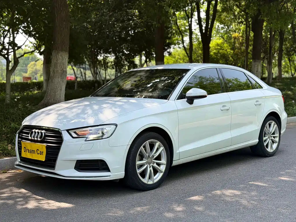 Audi A3 Limousine 35 TFSI