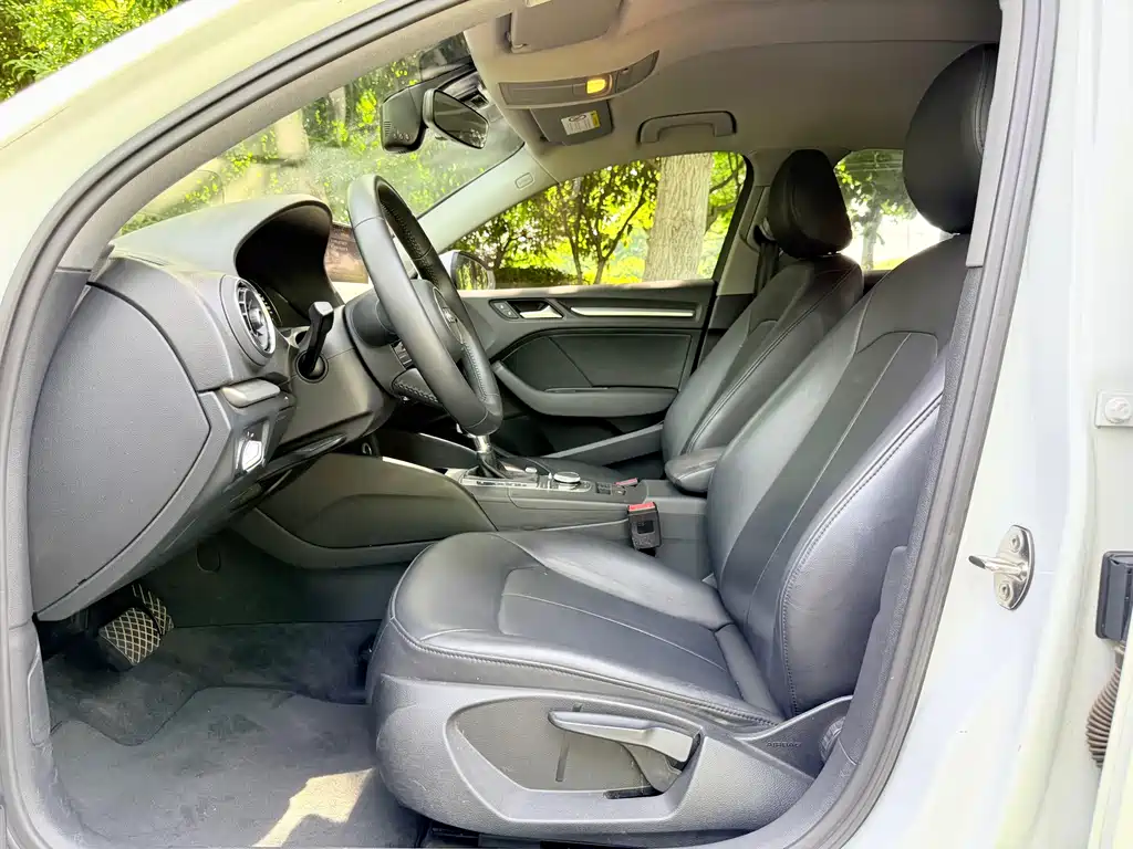 Audi A3 Limousine 35 TFSI