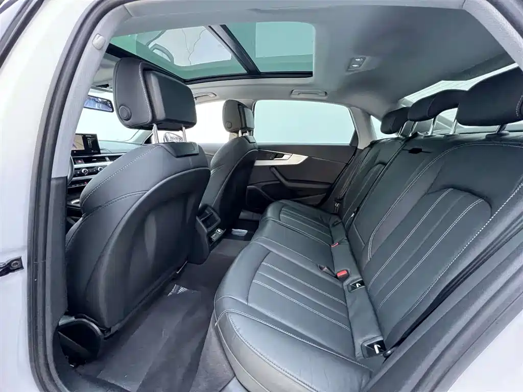 Audi A4L 2020 40 TFSI Fashion Dynamic