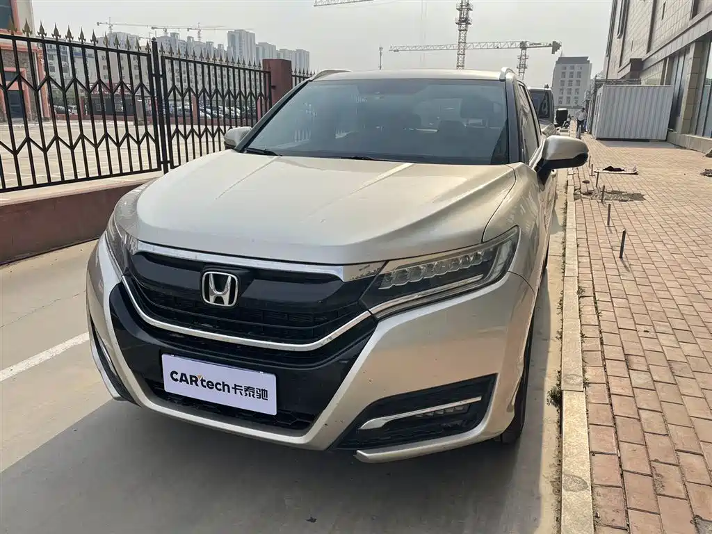 Honda UR-V 2017 240TURBO 2WD Luxury Edition China V