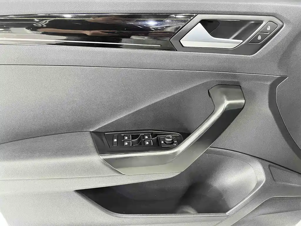 Volkswagen T-ROC 2022 280TSI DSG FWD Comfort Plus