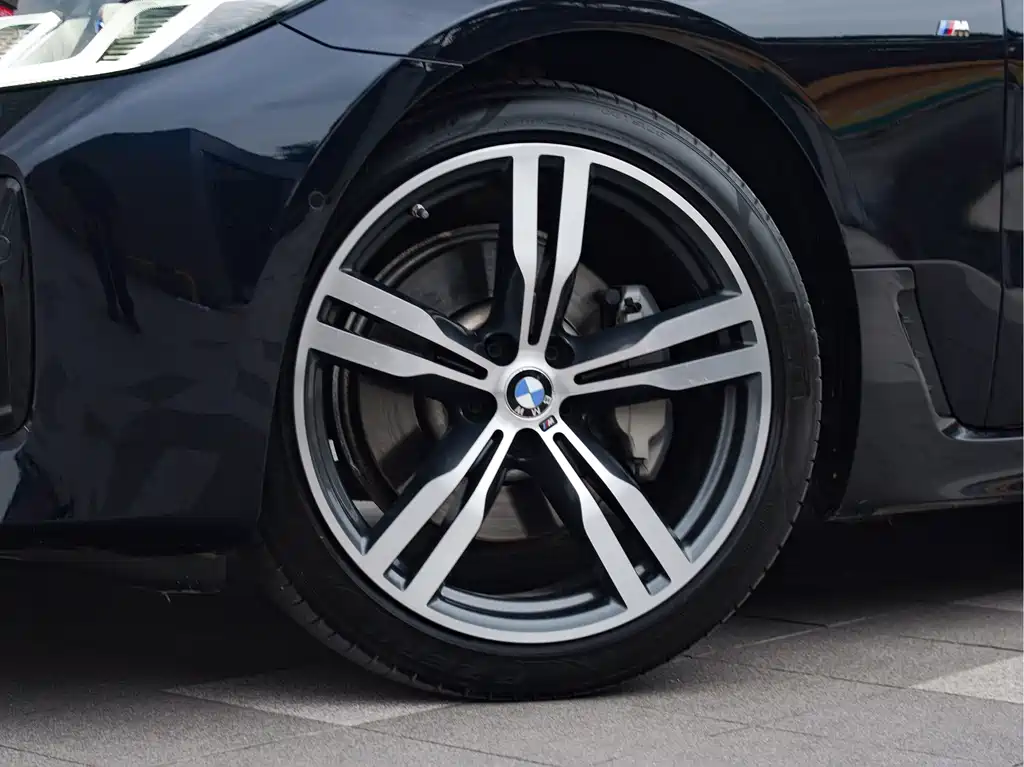 BMW 6 Series GT 2022 630i M Sport Package - фото 7