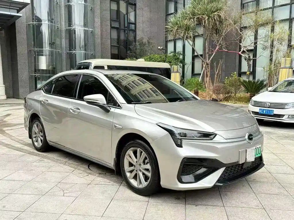 AION S 2022 Mei 580