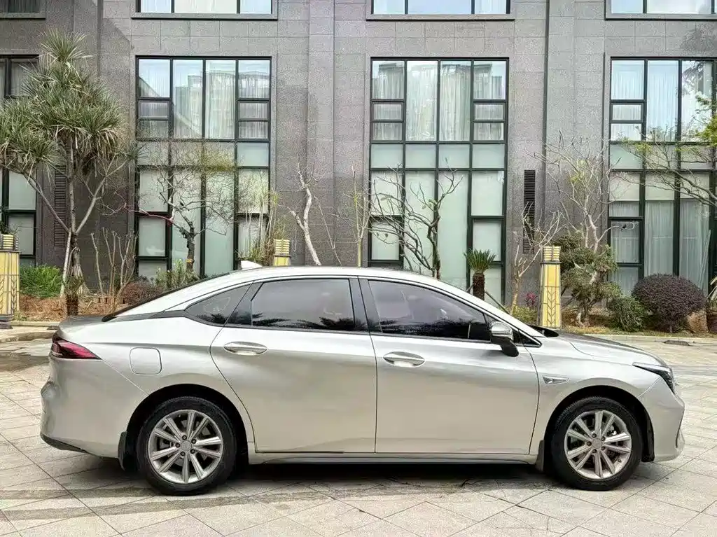 AION S 2022 Mei 580