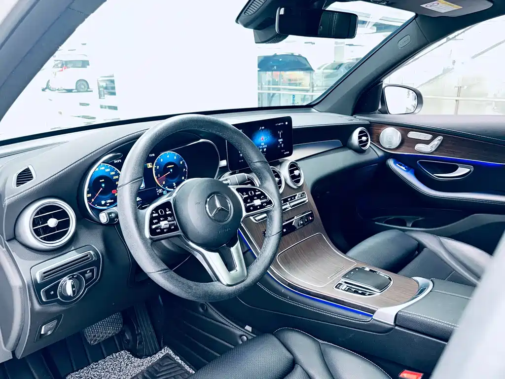 Mercedes-Benz GLC 2021 GLC 300 L 4MATIC Dynamic