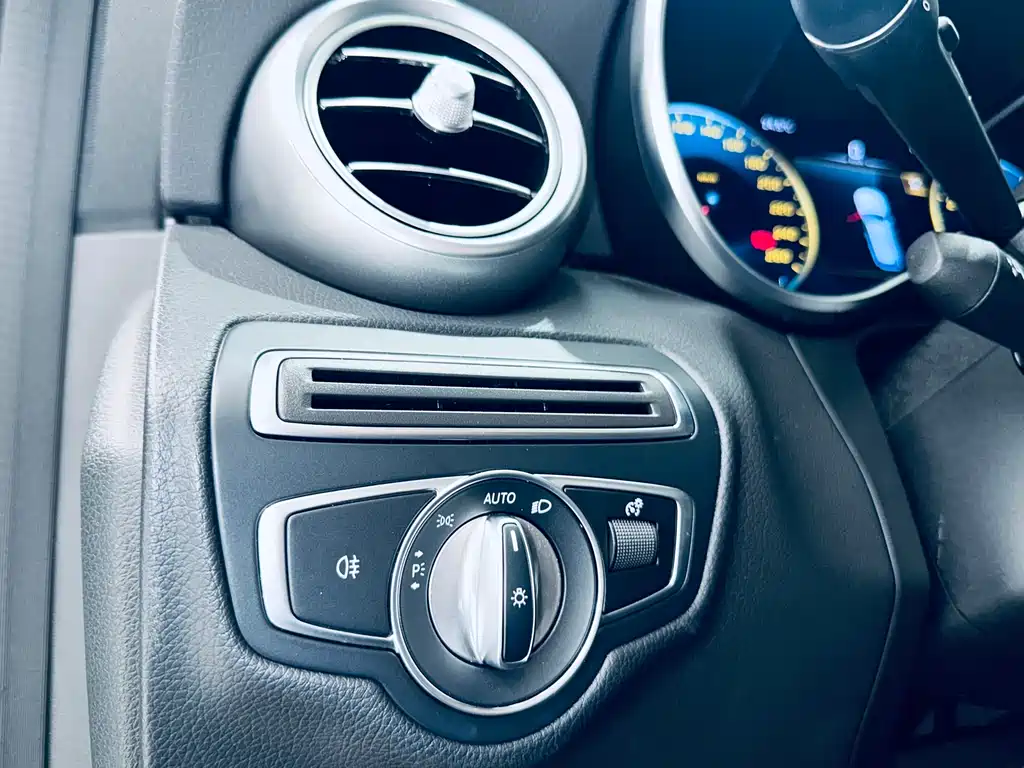 Mercedes-Benz GLC 2021 GLC 300 L 4MATIC Dynamic