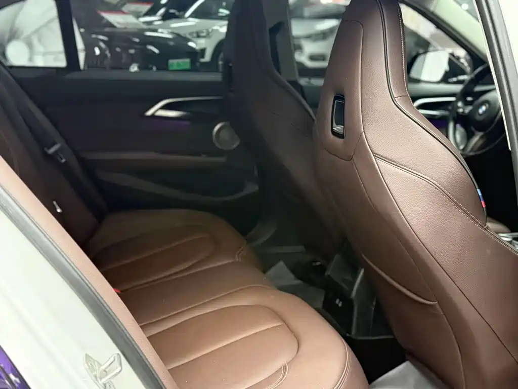 BMW 1 Series 2023 125i M Sport Night Edition