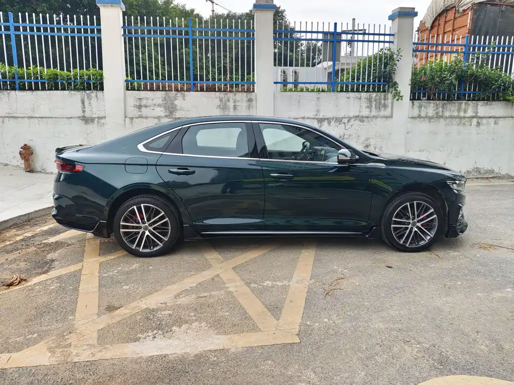 Geely Preface 2023 2.0TD Zhici Qinglu Edition