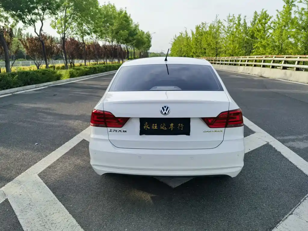 Santana 2019 1.5L Manual Fengshang Edition China V