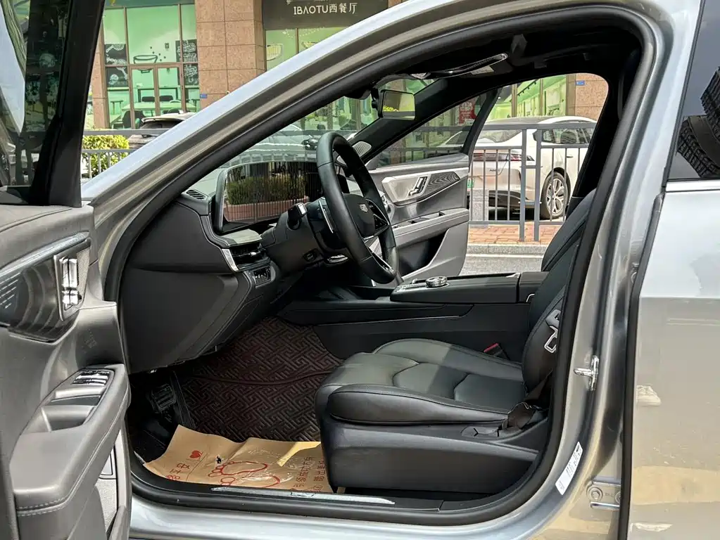 Cadillac CT6 2023 28T Luxury
