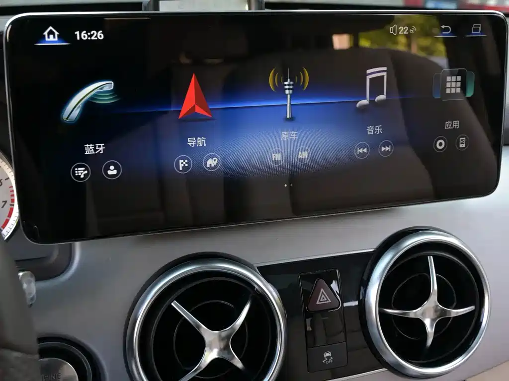 Mercedes-Benz GLK-Class 2013 GLK 300 4MATIC Dynamic Sunroof