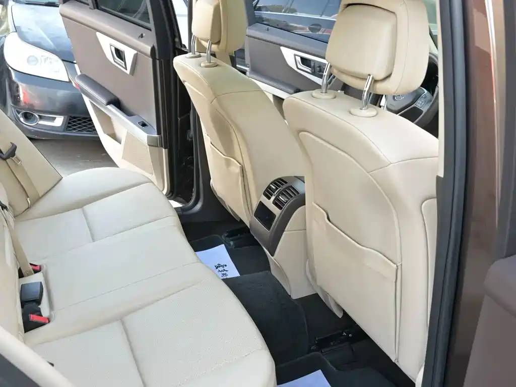 Mercedes-Benz GLK-Class 2013 GLK 300 4MATIC Dynamic Sunroof