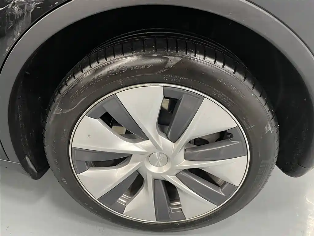 Tesla Model Y 2022 RWD
