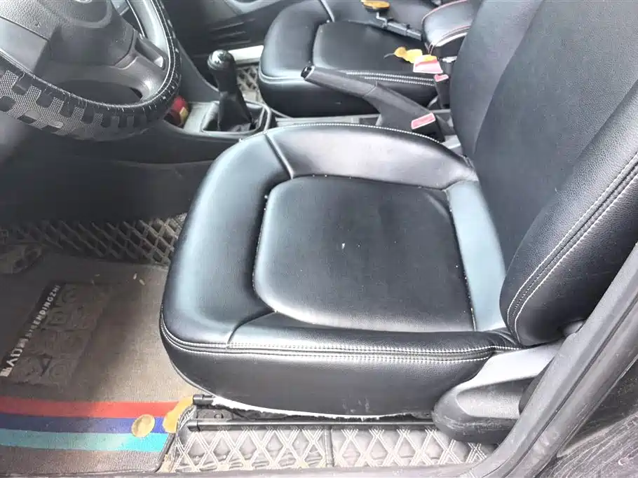 Santana 2013 1.6L Manual Fengshang Edition