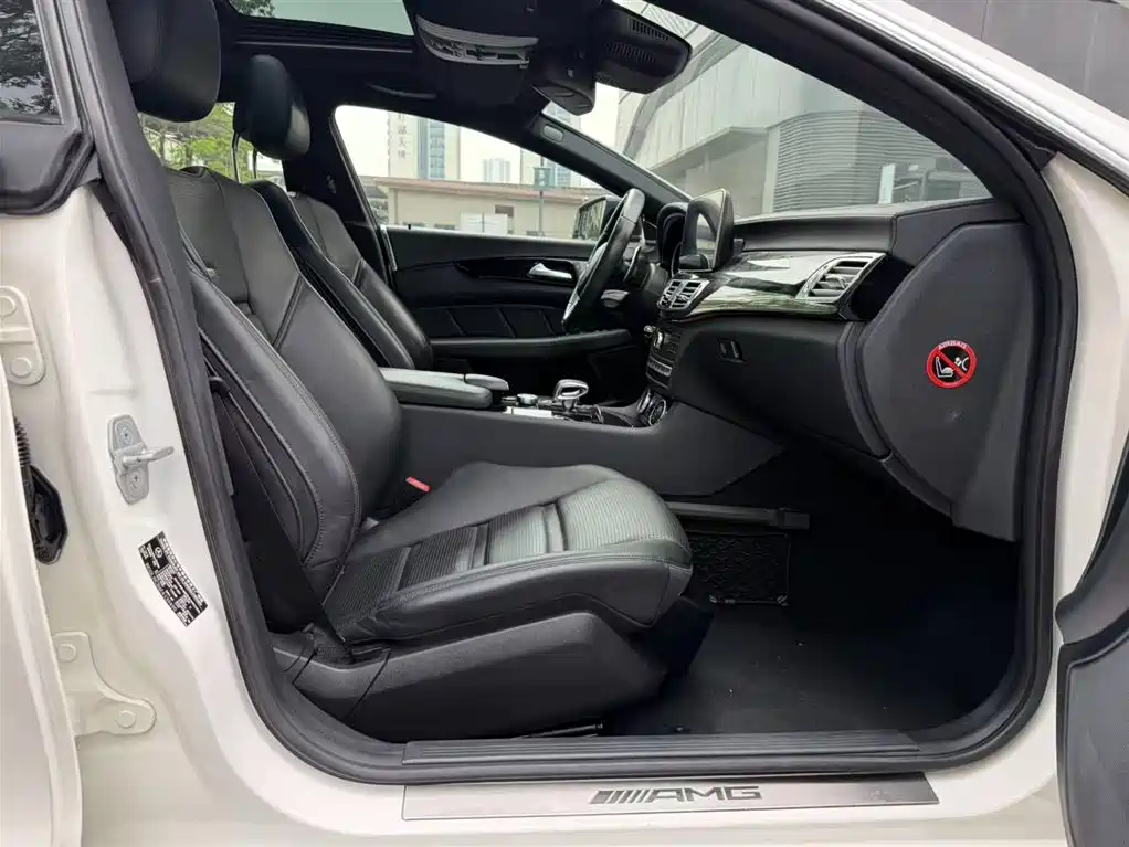 Mercedes-Benz CLS 63 AMG 4MATIC