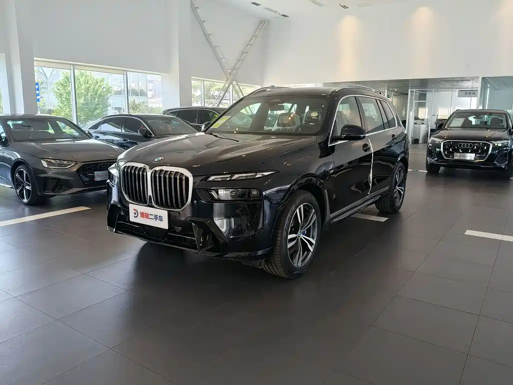 BMW X7 2024 xDrive40i Premium M Sport Package