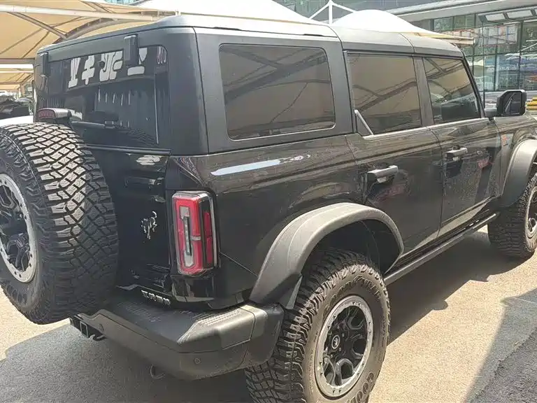 Ford Bronco 2024 2.3T Badlands