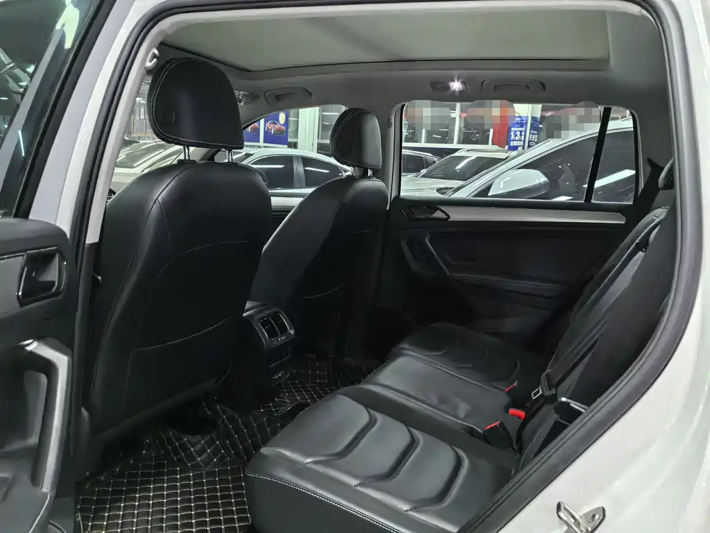 Volkswagen Tiguan L 2019 330TSI Automatic FWD Panoramic Comfort Edition China VI