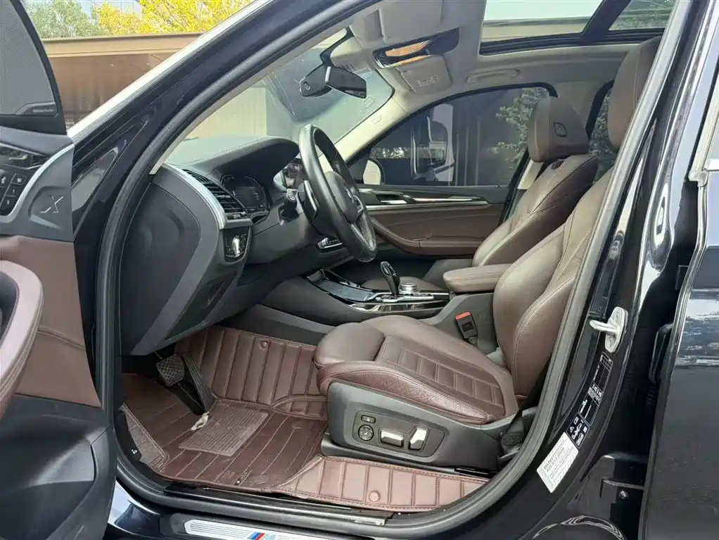 BMW X3 2021 xDrive30i Leading Edition M Sport Package - фото 10