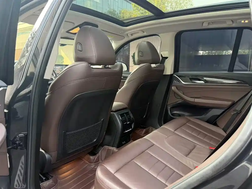 BMW X3 2021 xDrive30i Leading Edition M Sport Package - фото 9