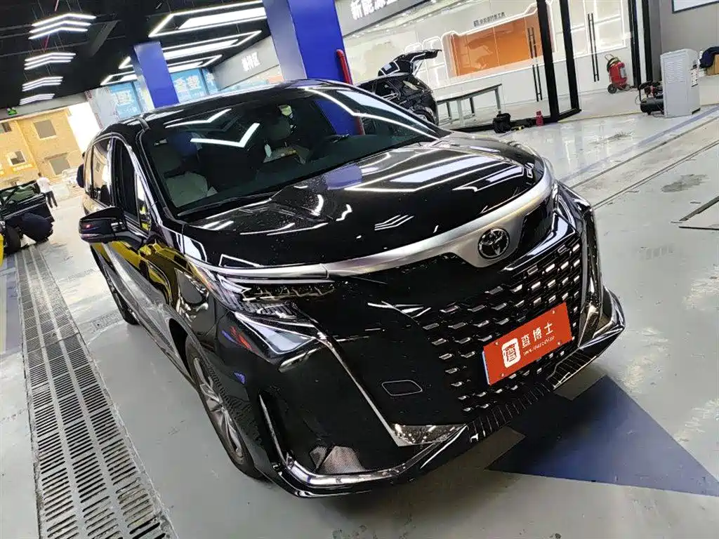 SIENNA 2026 2.5L Hybrid FWD Comfort Edition